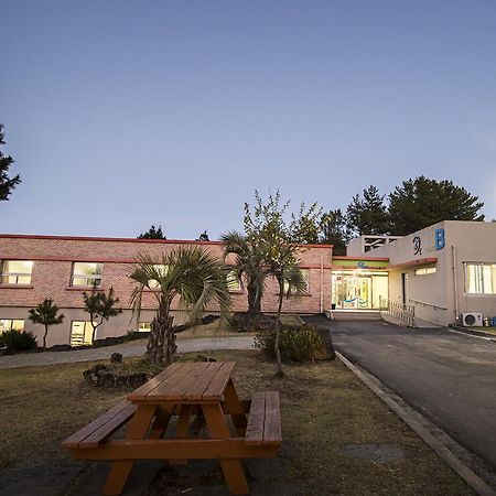 Jeju Youth Hostel Exterior photo