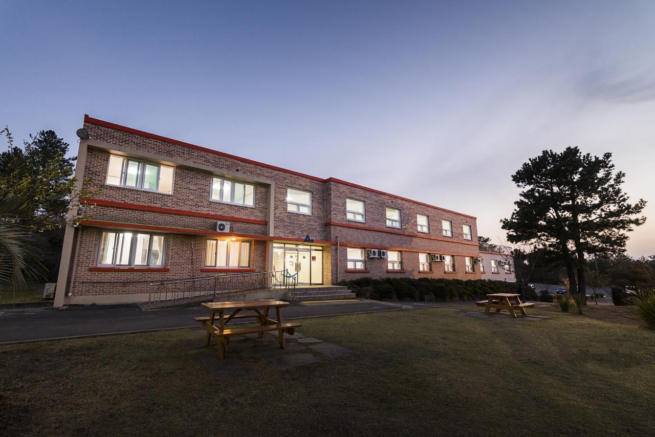 Jeju Youth Hostel Exterior photo